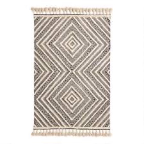 NWT - BOHO RUG - Picture 2 of 10